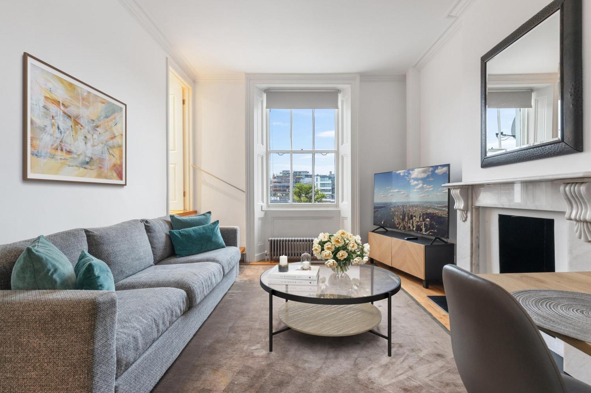 Apartment Heavenly Stays, Knightsbridge, Stylish 2-bd Escape *