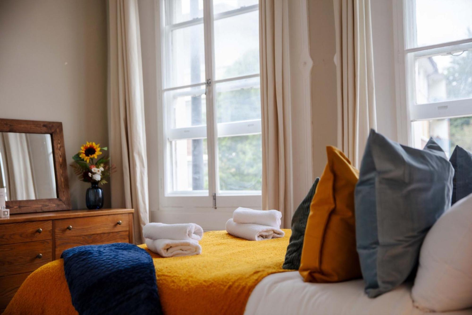 Wickes House Canary Wharf Bed & Breakfast