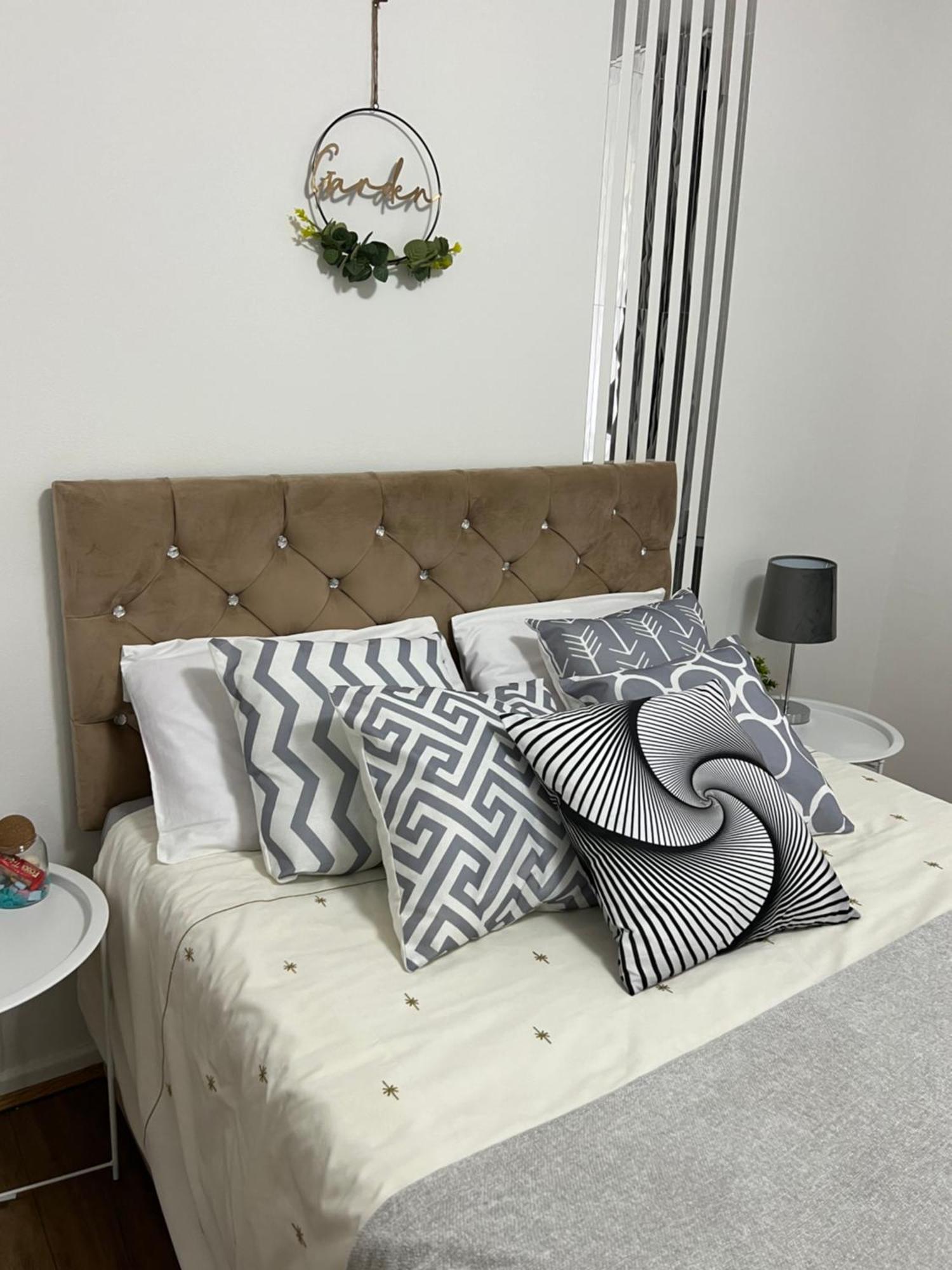 Spacious For Rent 10 Min From Tower Bridge Guest house