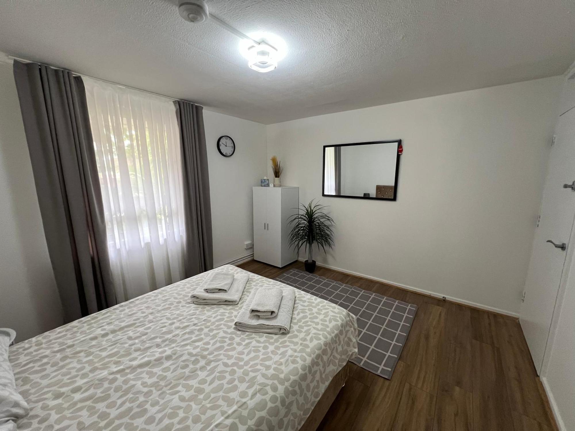 Guest house Spacious For Rent 10 Min From Tower Bridge London