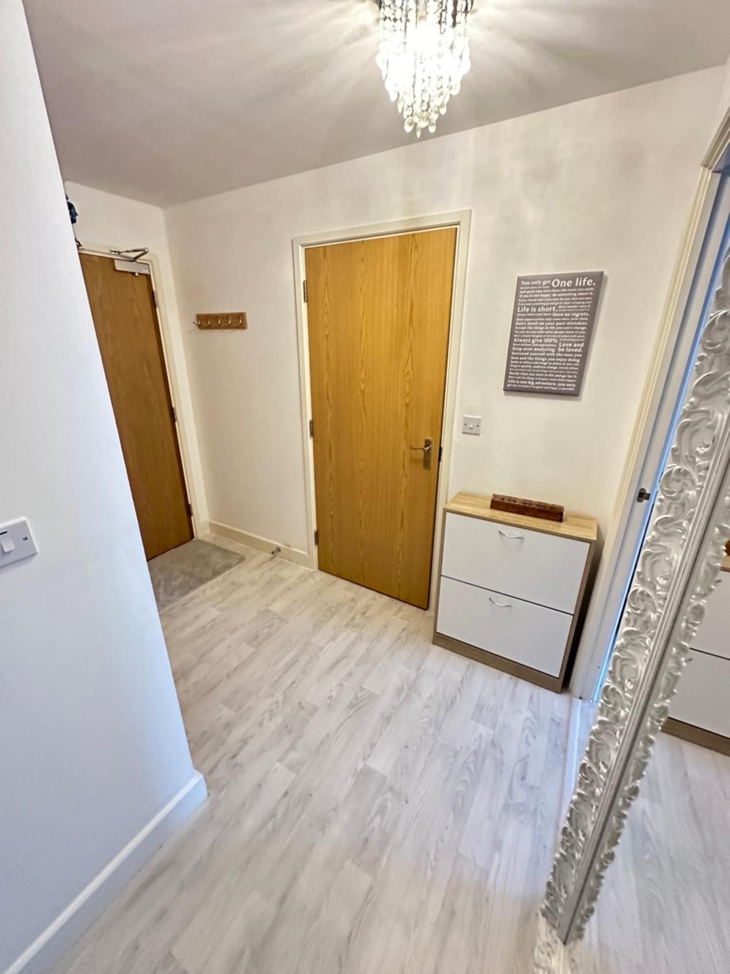 Flat In - Excel,o2,city Airport Apartamento