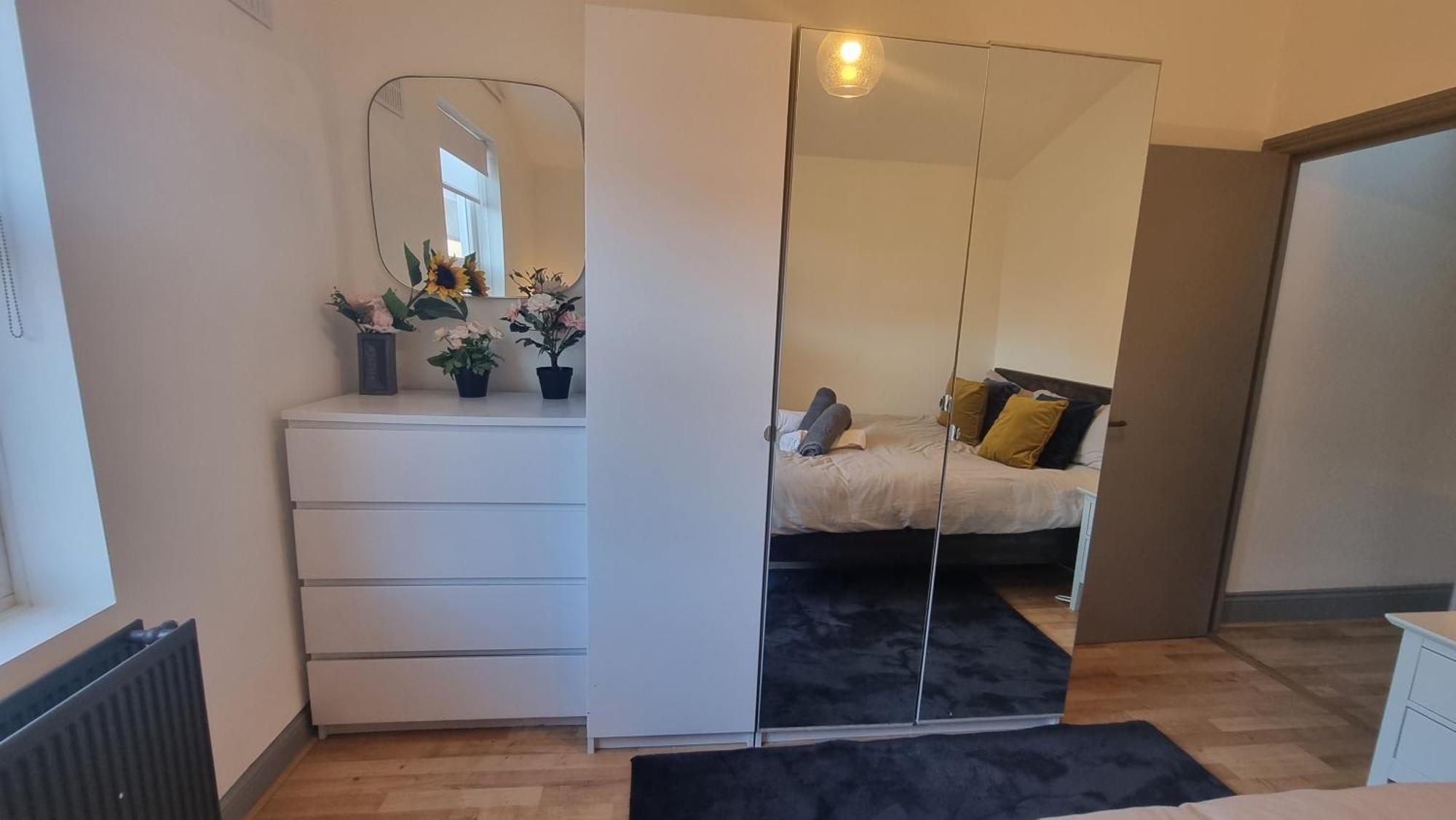 Privatunterkunft Garden View Double Room, 20 Mins To London, 1gb Internet *