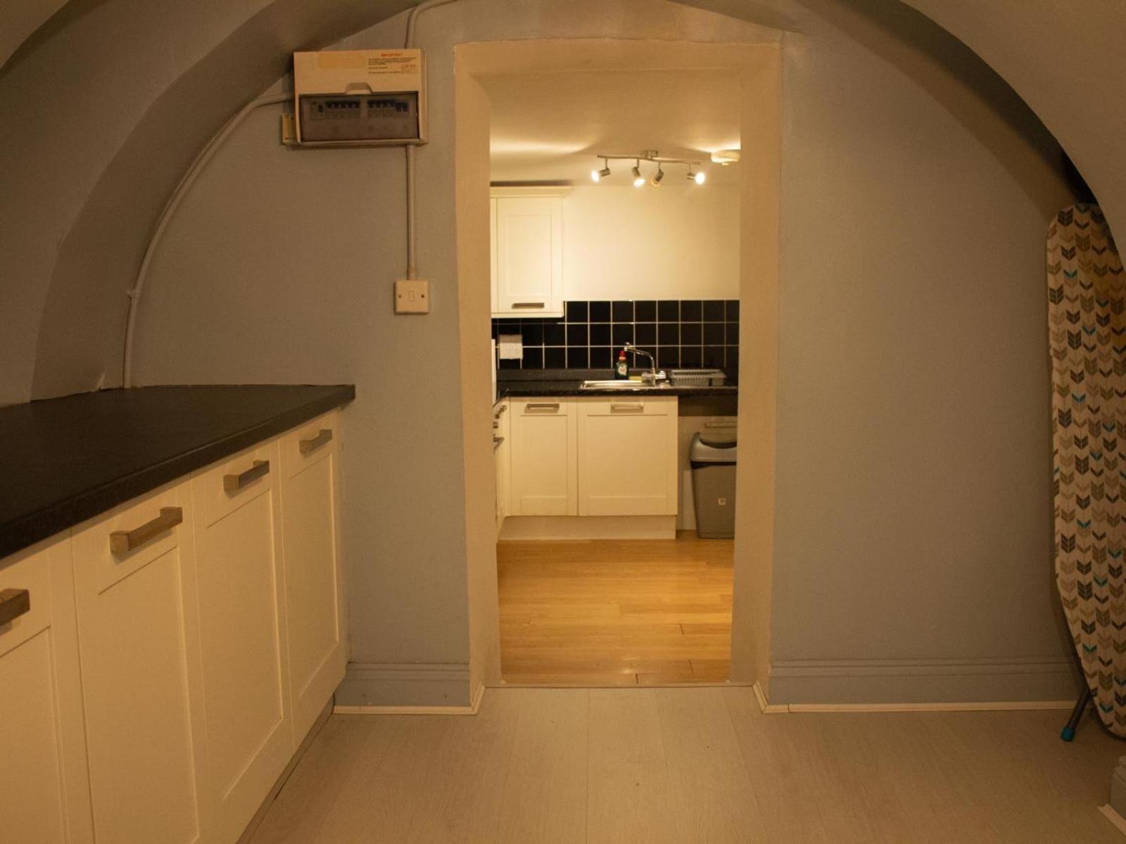 Apartment Spacious 2 Bedroom In Woolwich 15 Minutes To 02 London