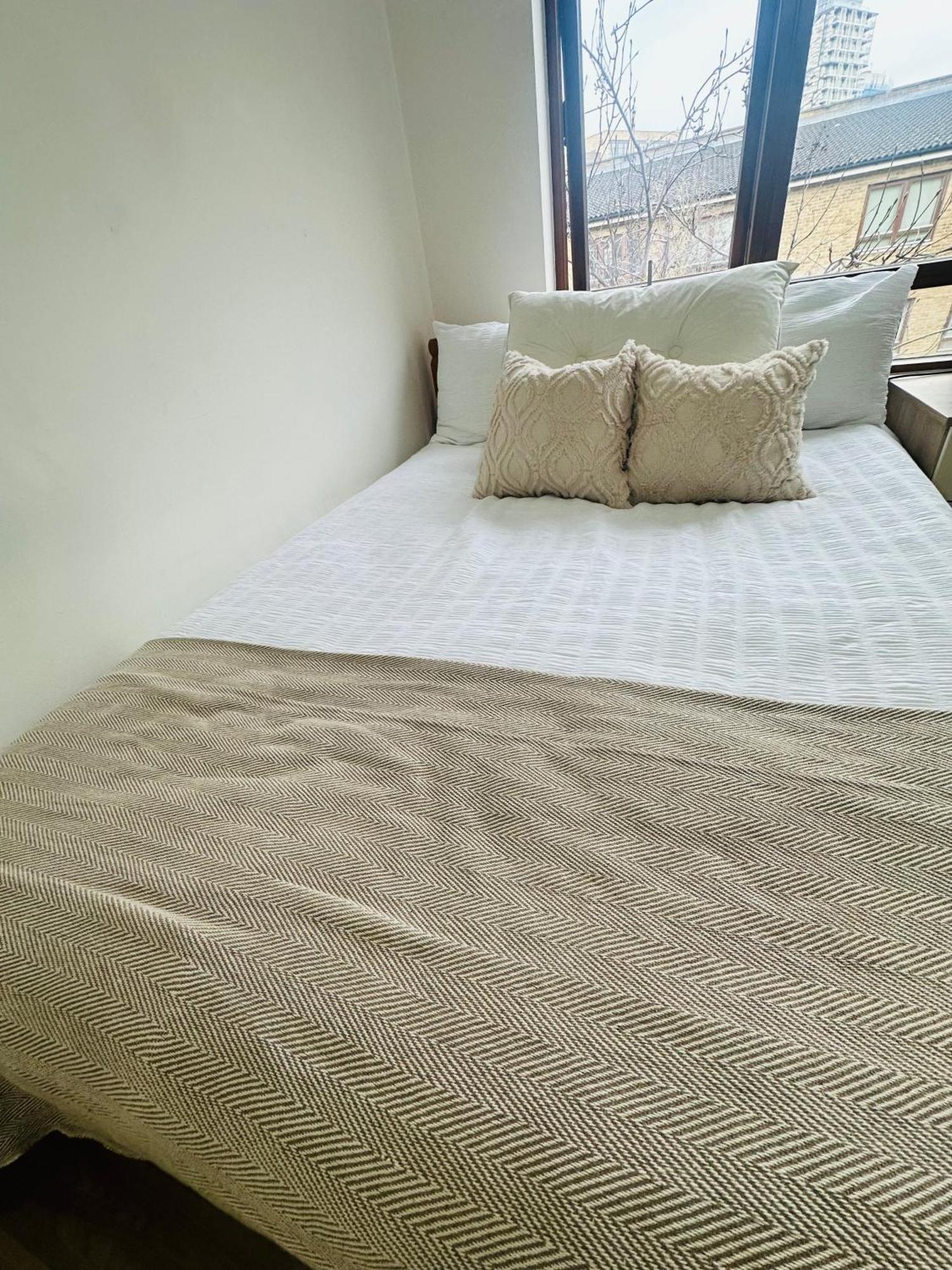 Guest house Barchester St *