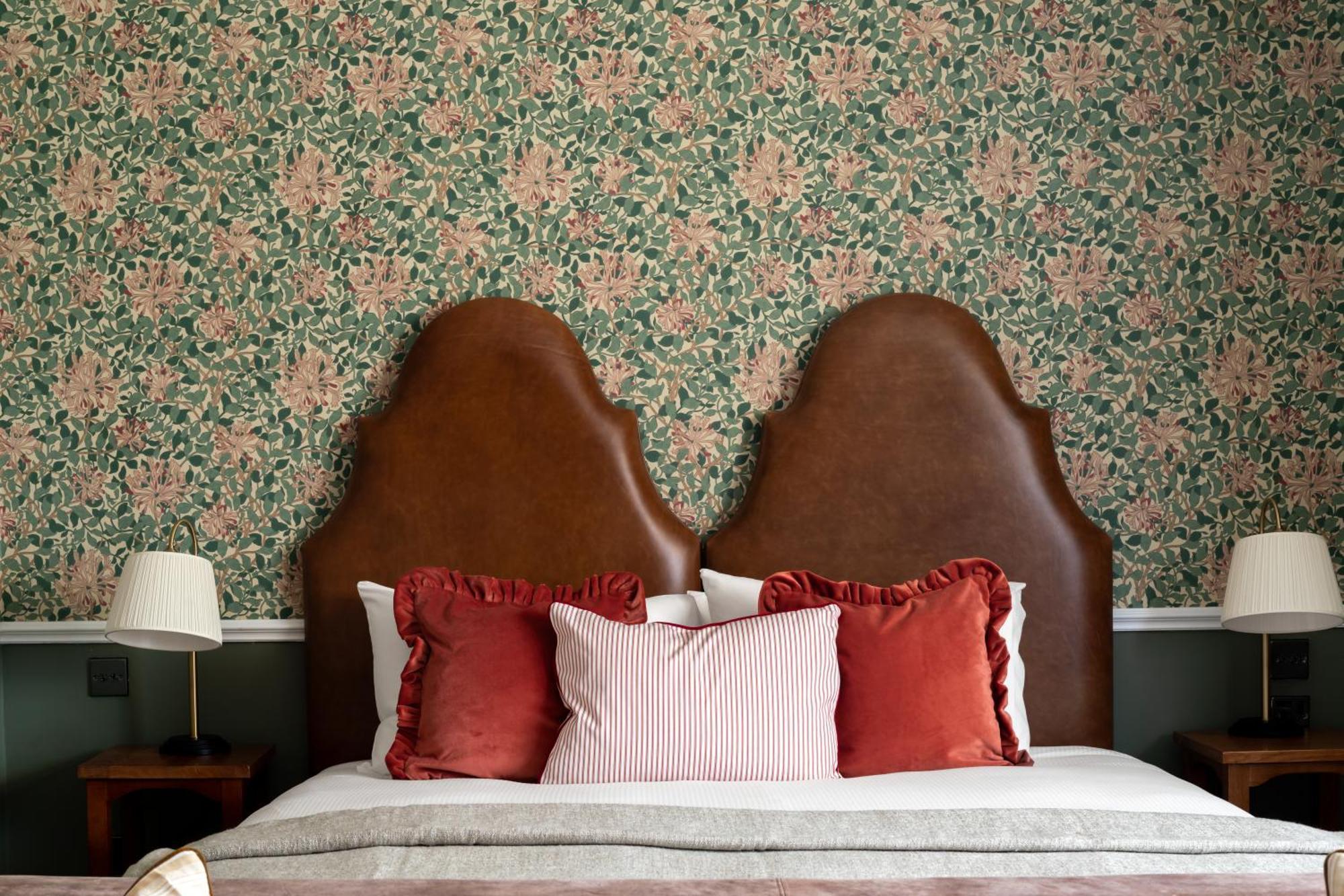 The Drayton Court 4* London