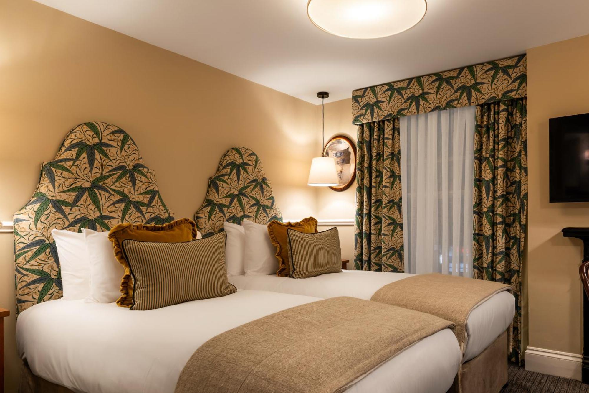 The Drayton Court 4*