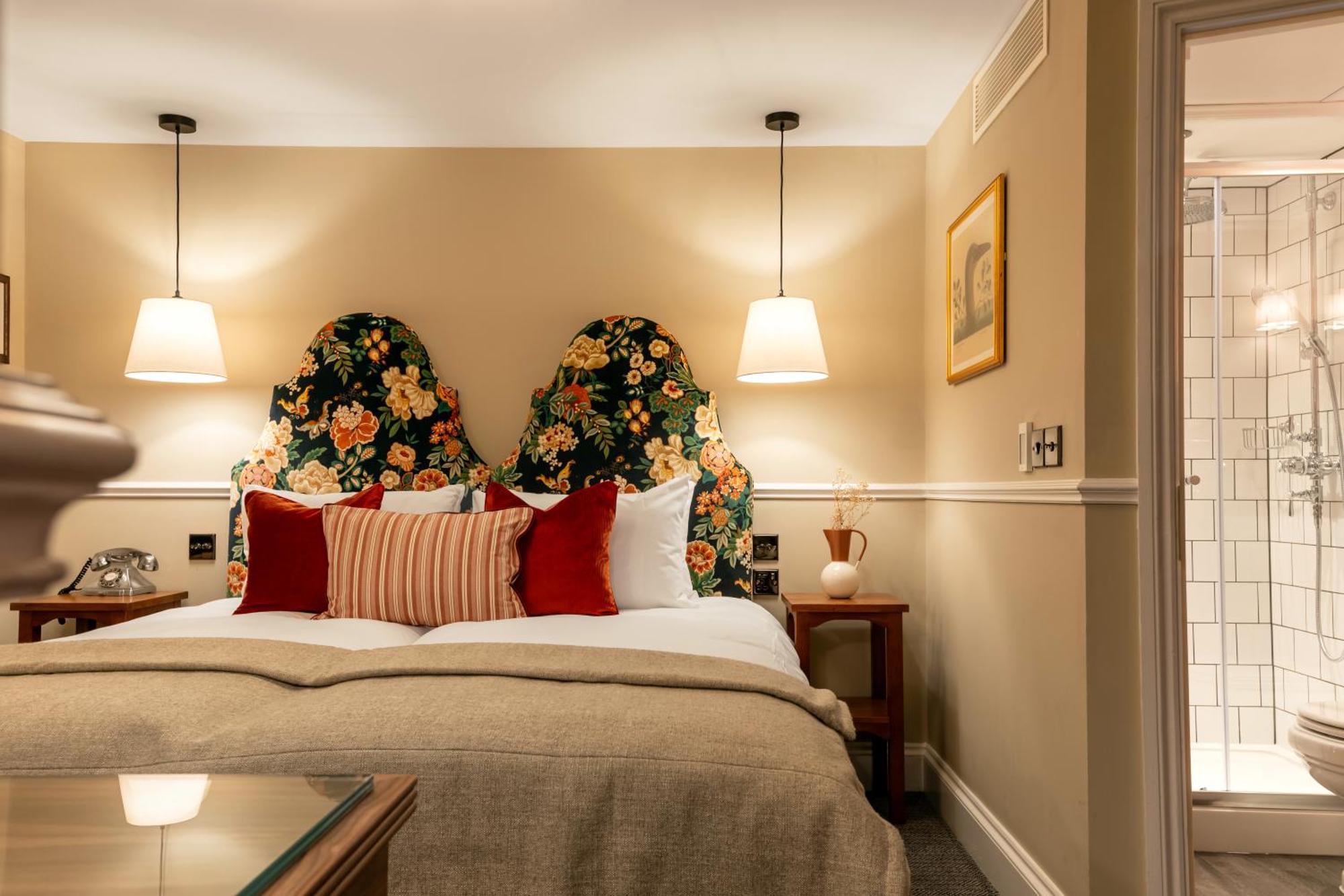 The Drayton Court 4*