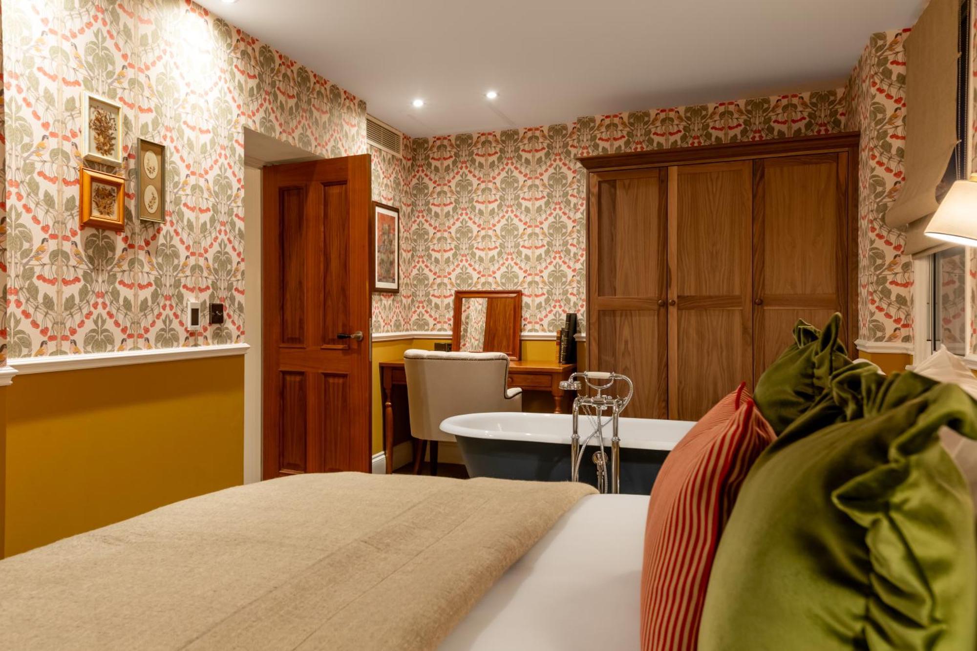 The Drayton Court London