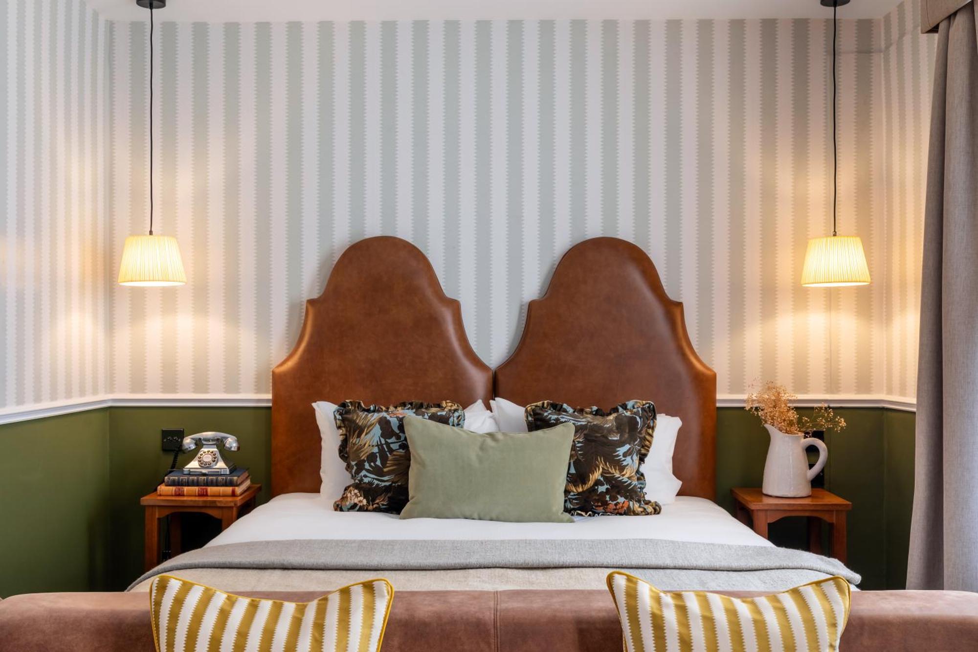The Drayton Court 4* London