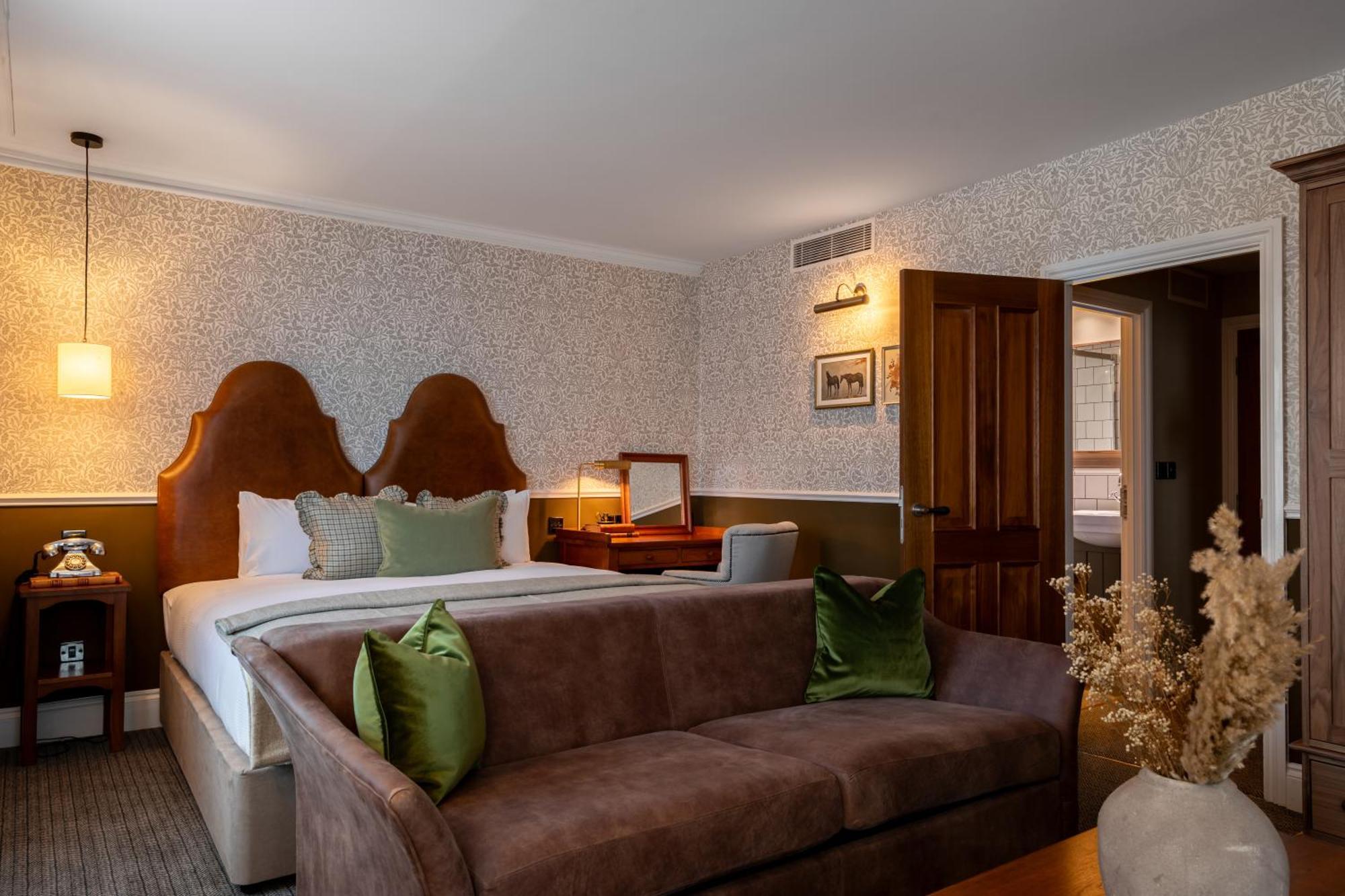 The Drayton Court London