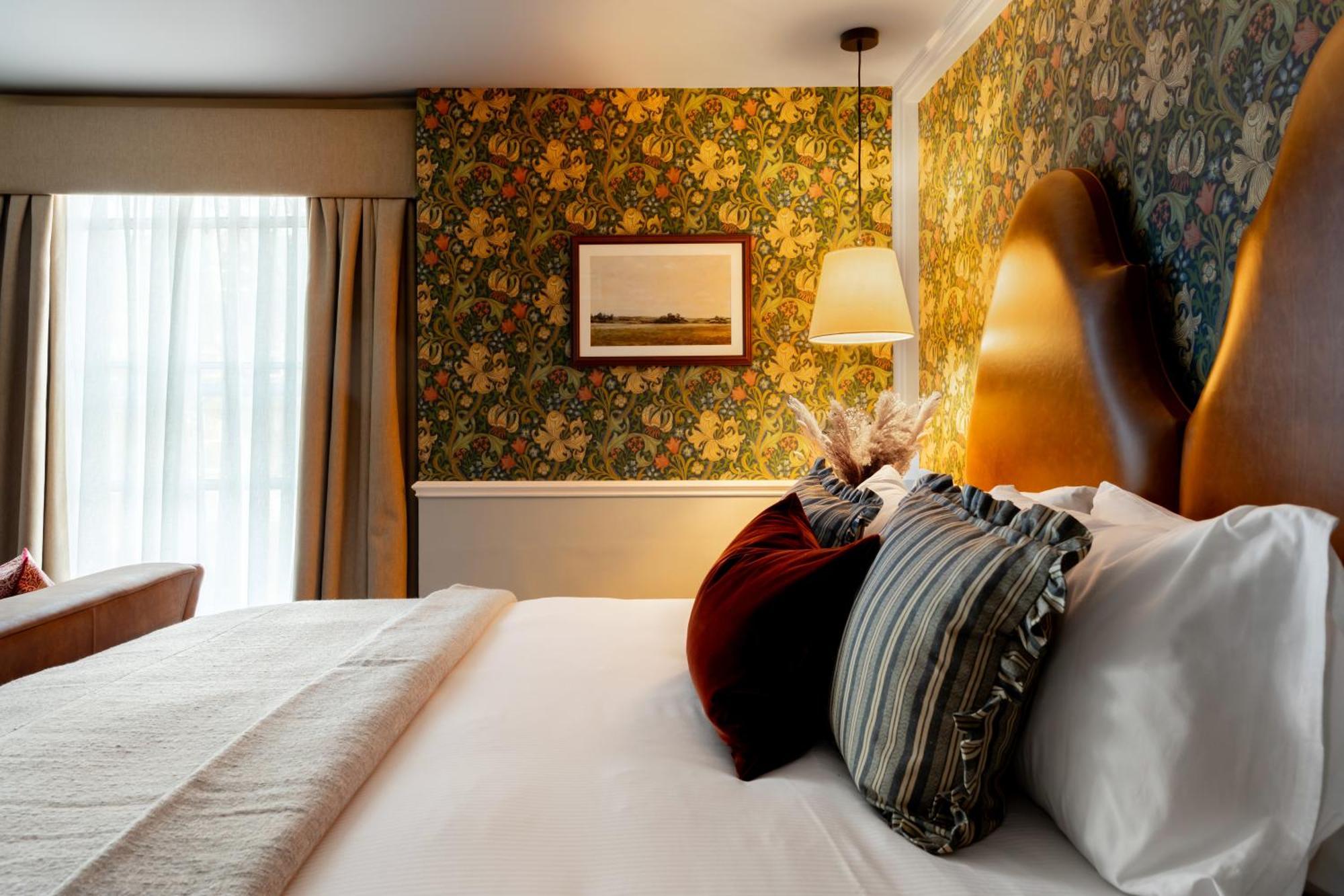The Drayton Court 4* London