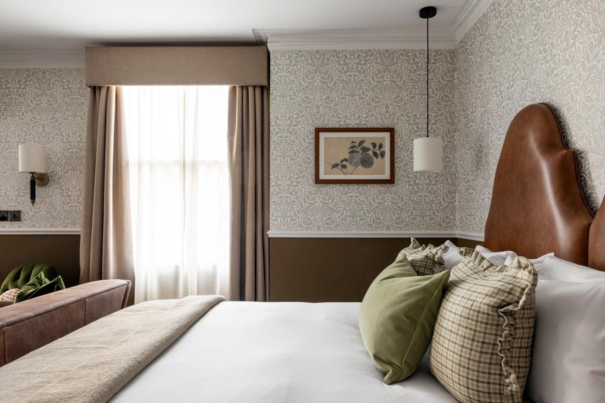 The Drayton Court Hotel