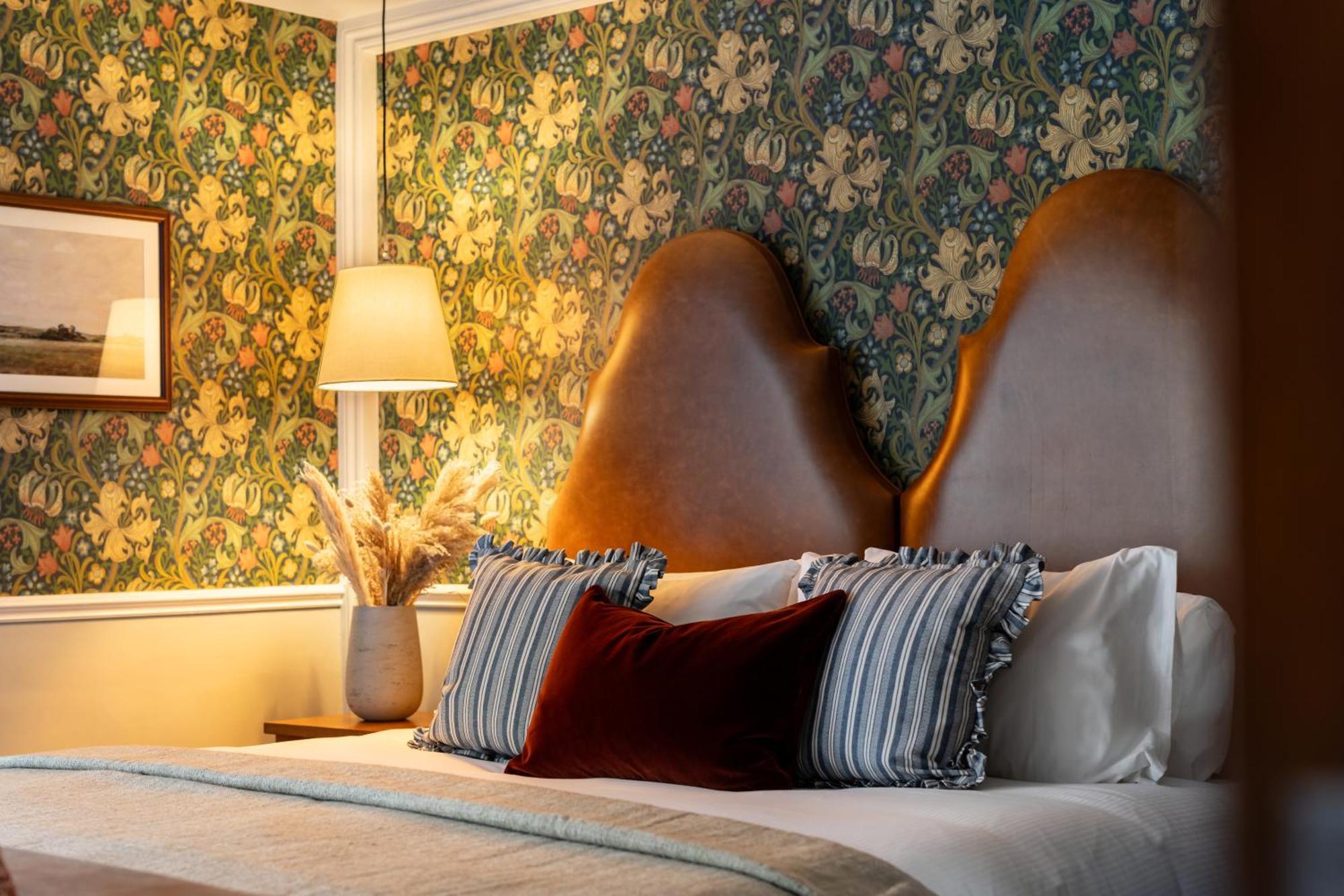 The Drayton Court 4*