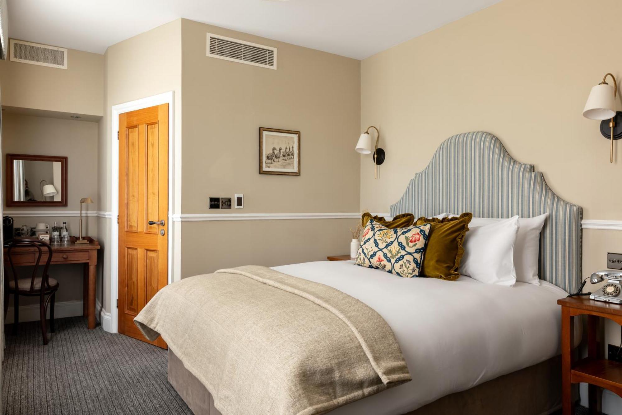 The Drayton Court London