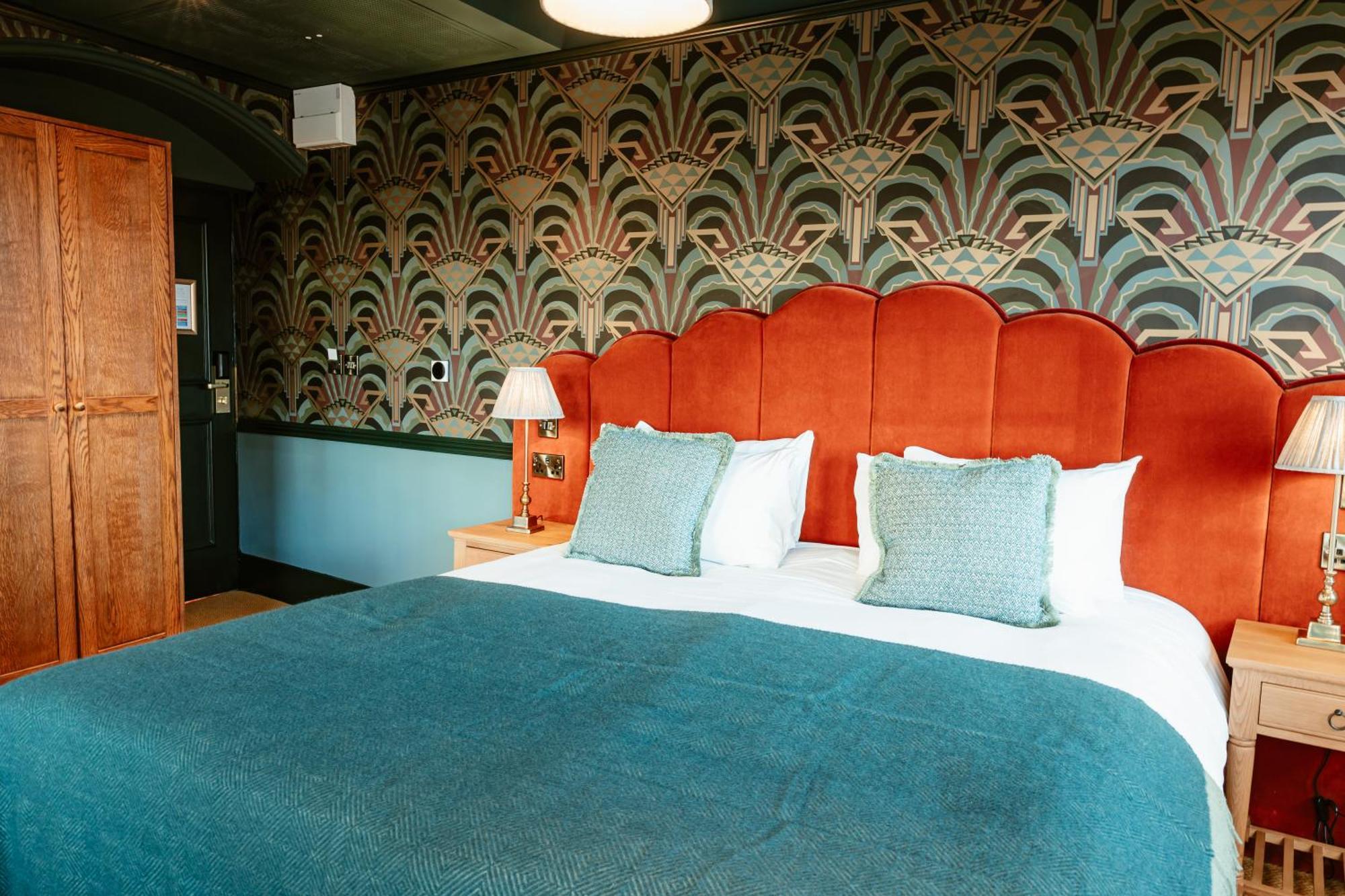 Hand & Flower Inn London