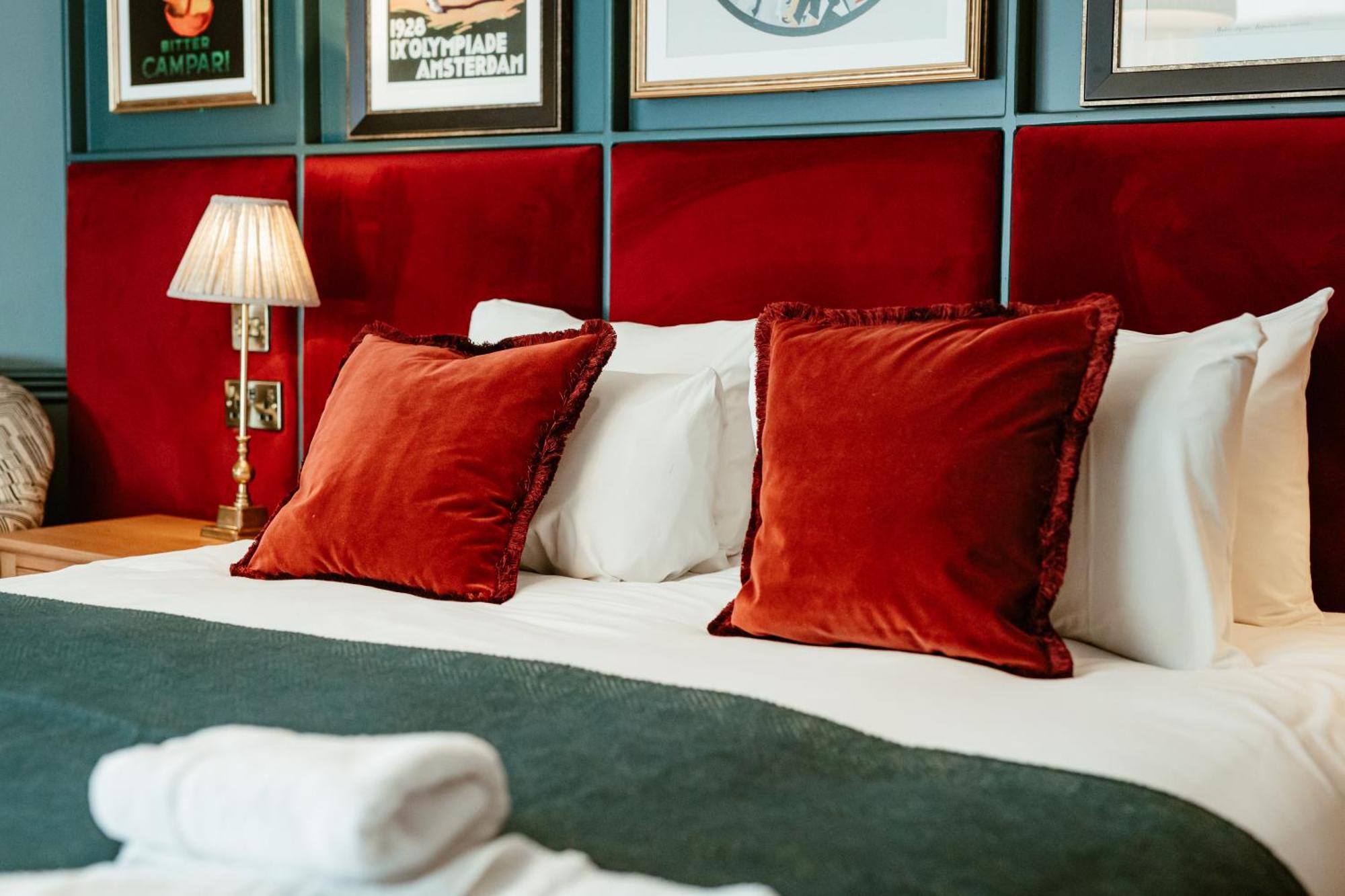 Hand & Flower 3* London