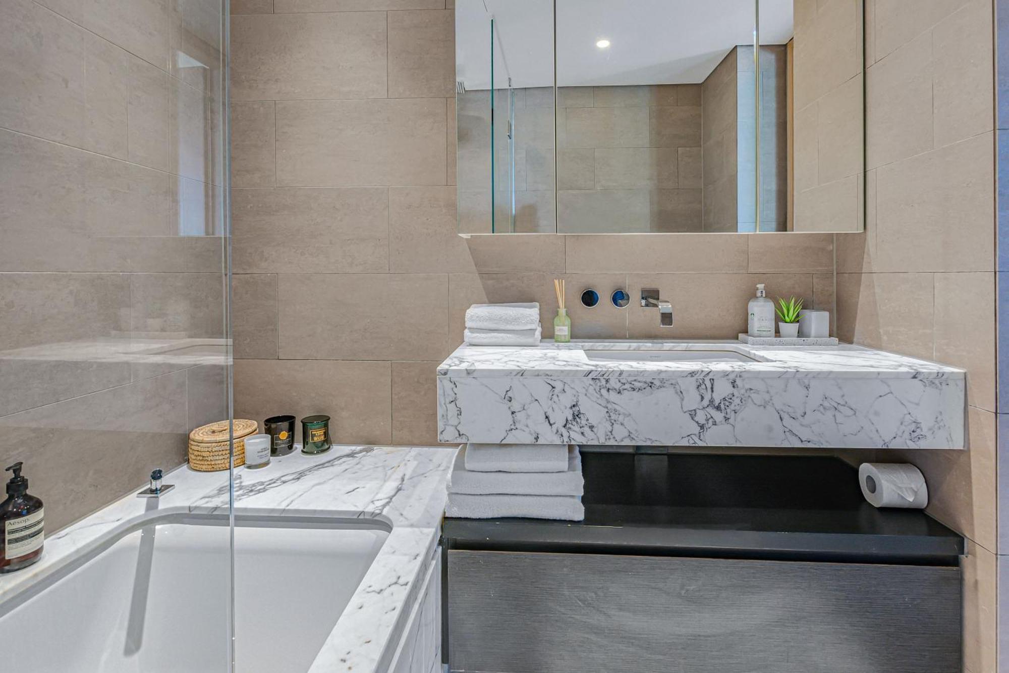 Mysquare Premium Near Liverpool Street Station *