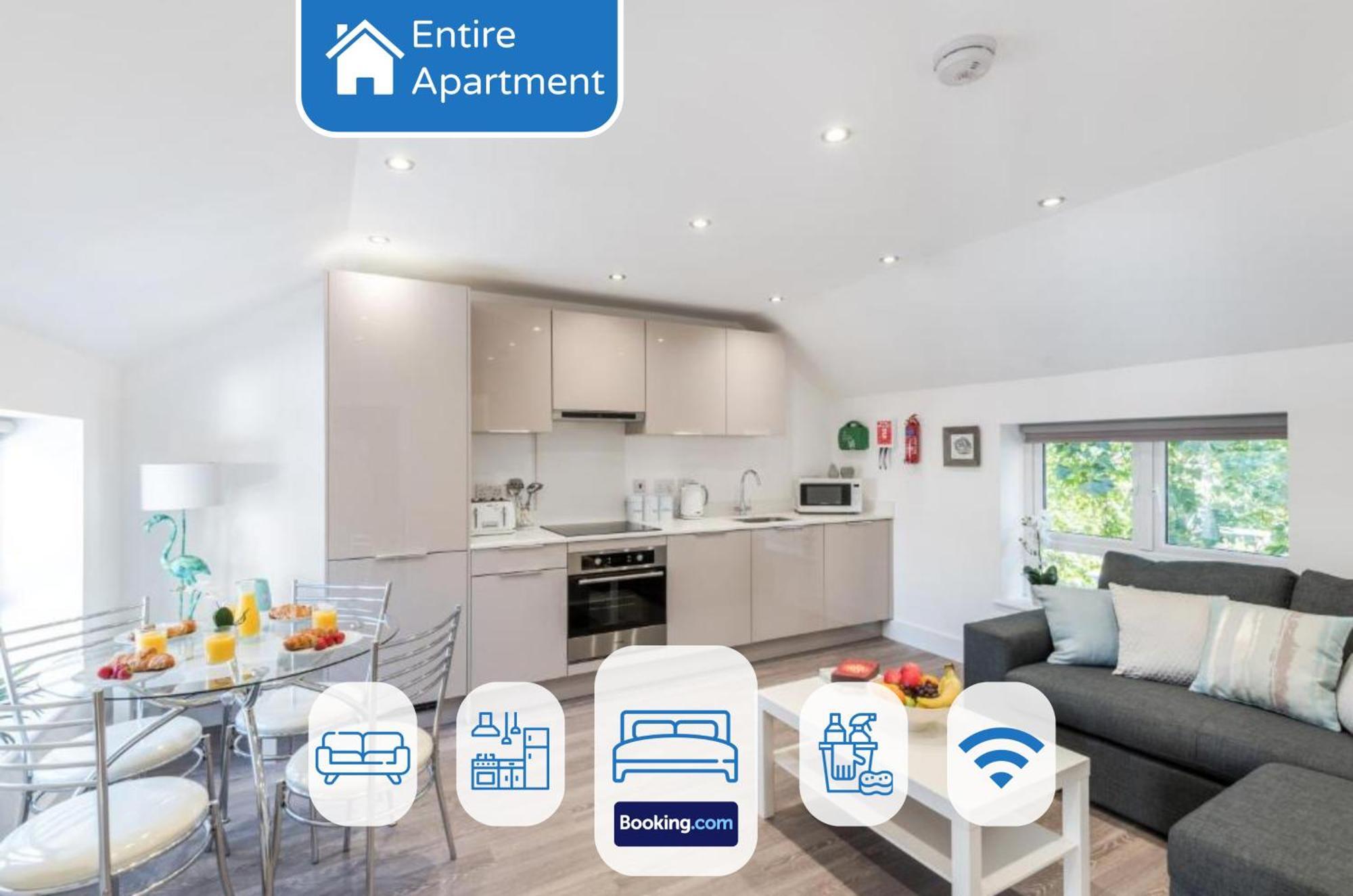 Modern 2 Bed By Livestay Short Lets & Serviced Appartement Londen