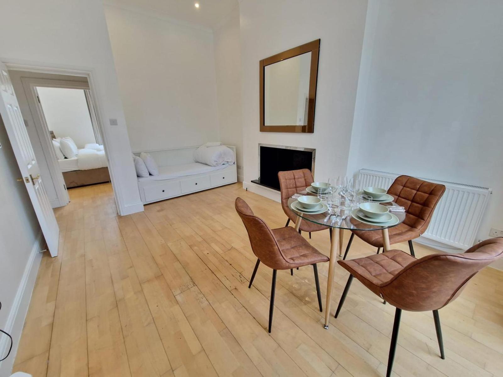 Clarges Appartement