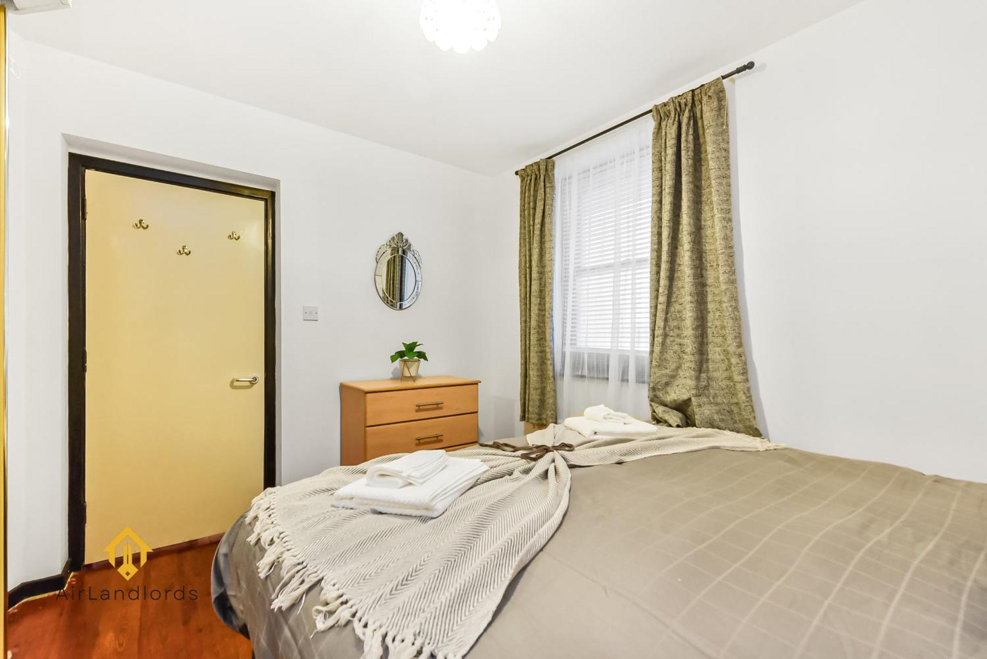 Exclusive 2-bedroom Flat In Leicester Square * London