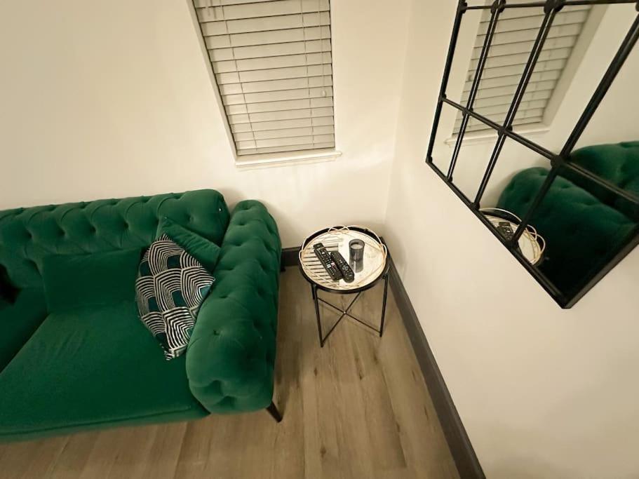 Apartamento Beautiful Cosy 2 Bed Whole Flat