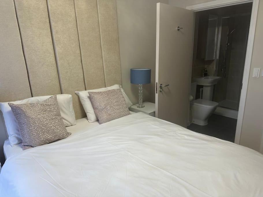 Appartement Away From Two Bed In