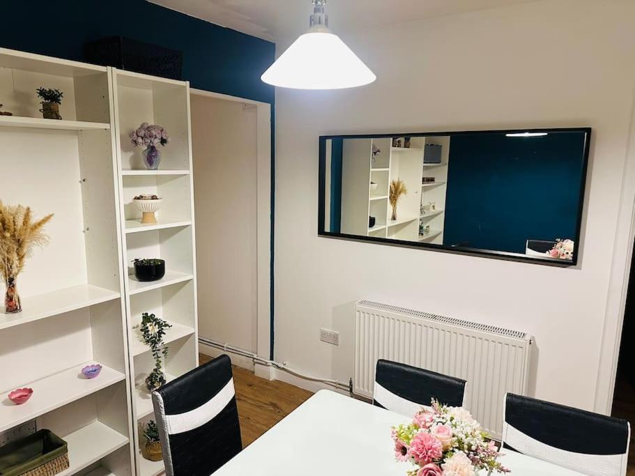 Apartment Comfortable In Wembley *