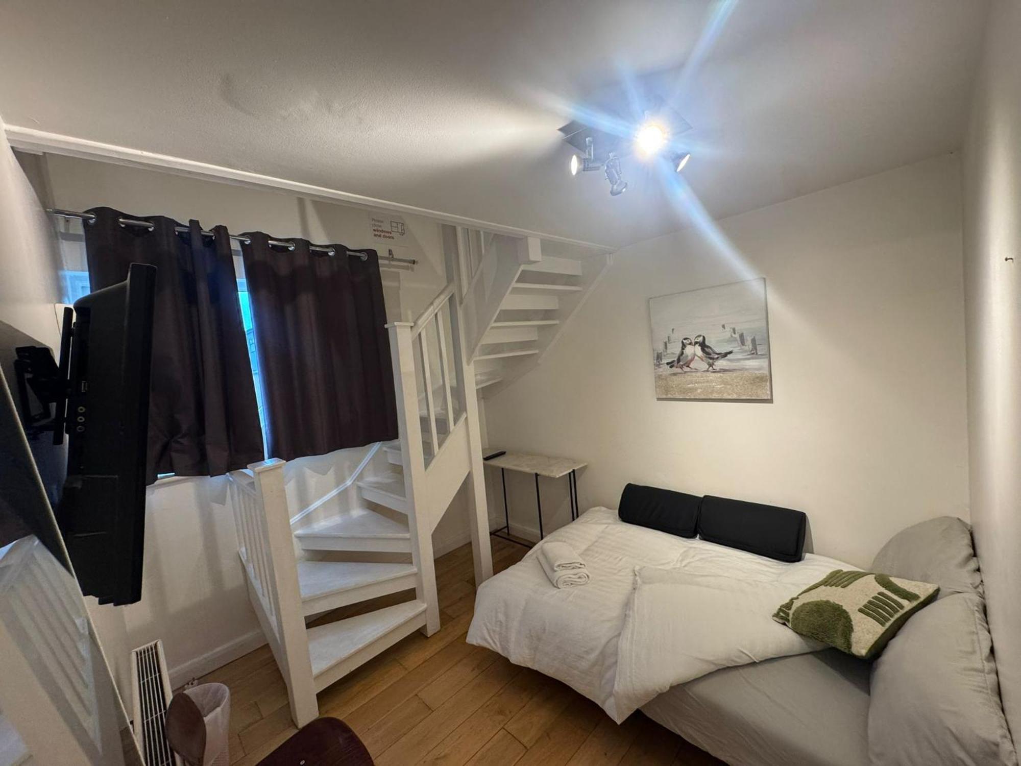 Guest house Cozy Rooms Near Central London
