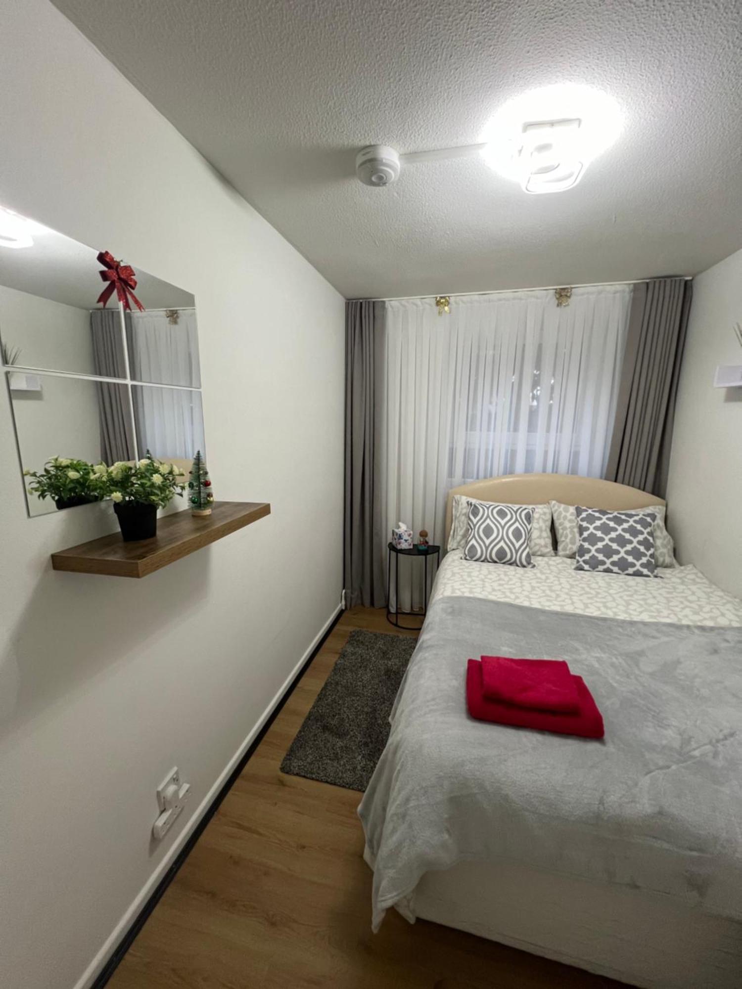 Spacious For Rent 10 Min From Tower Bridge Guest house London