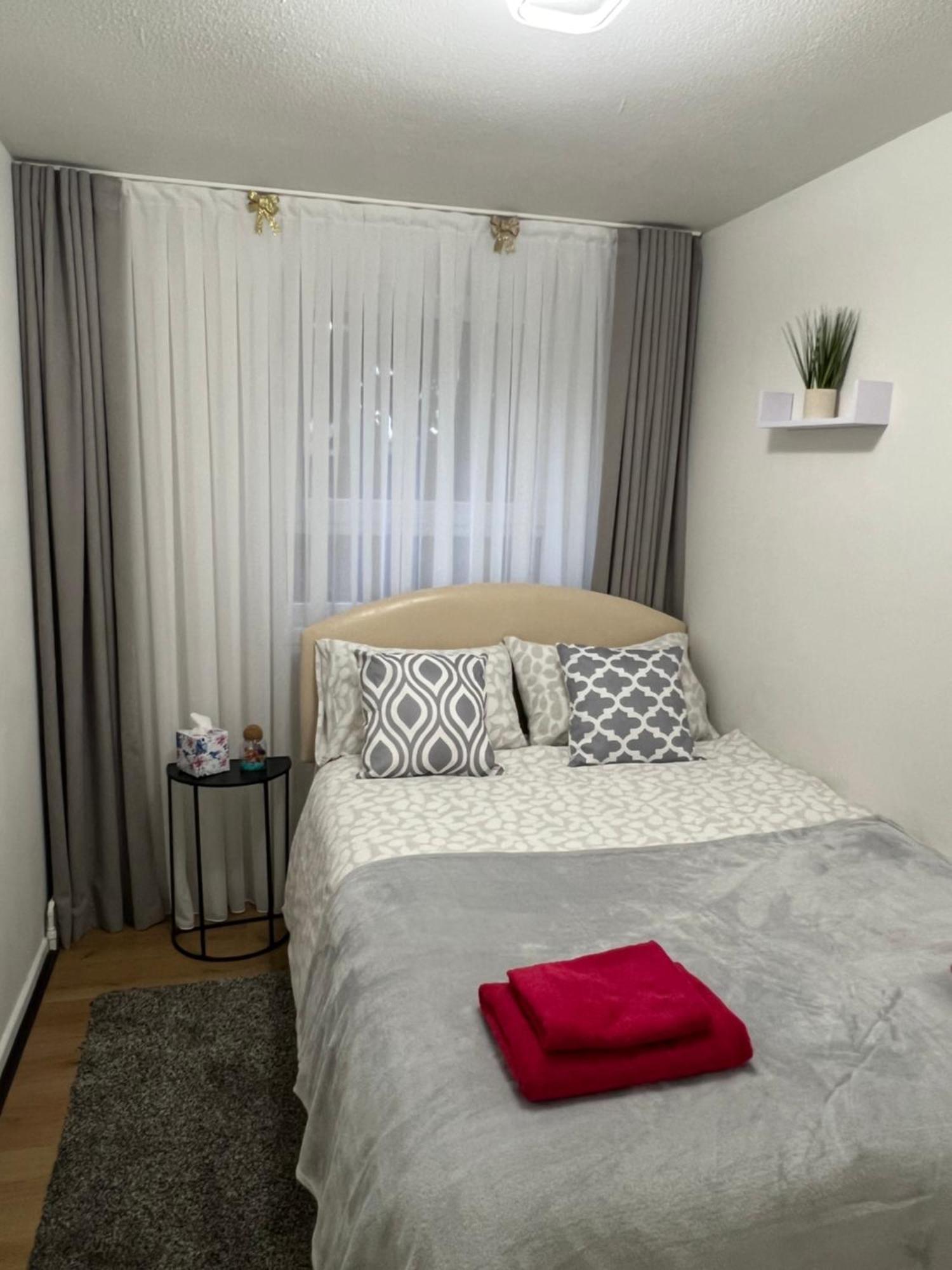 Guest house Spacious For Rent 10 Min From Tower Bridge London