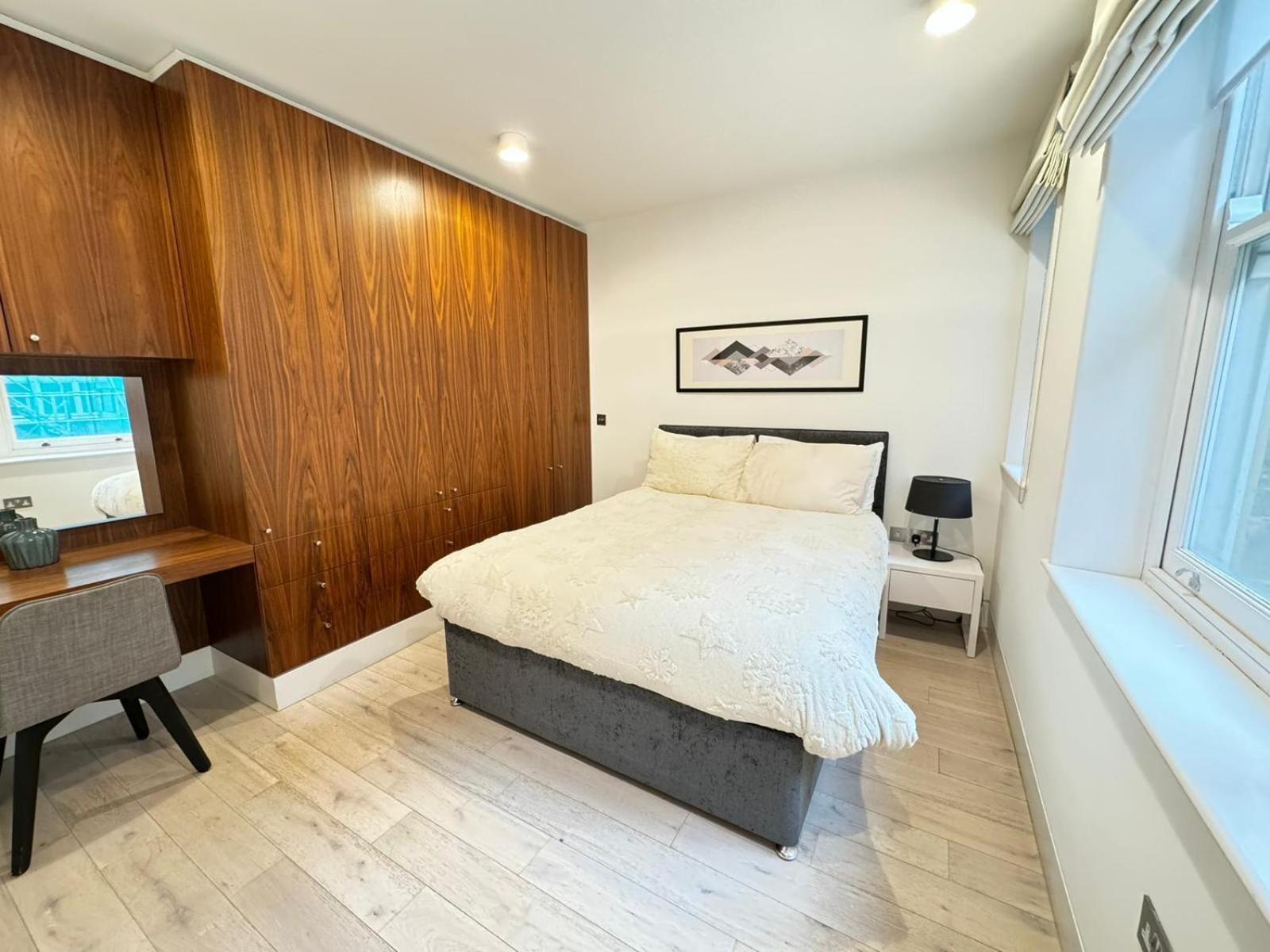 Clarges- Hsk Luxury London