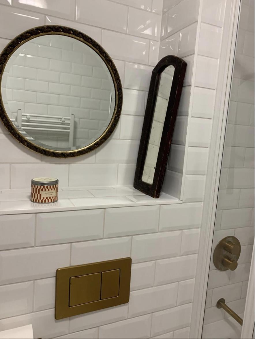 East Two Bedroom With Private Patio - Entire Apartamento Londres