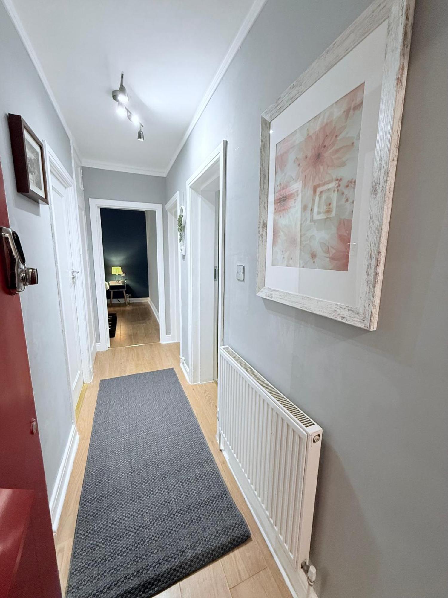 Staylondon - Sleeps 6 With Free Parking - Tourist, Concerts & Matches Apartamento