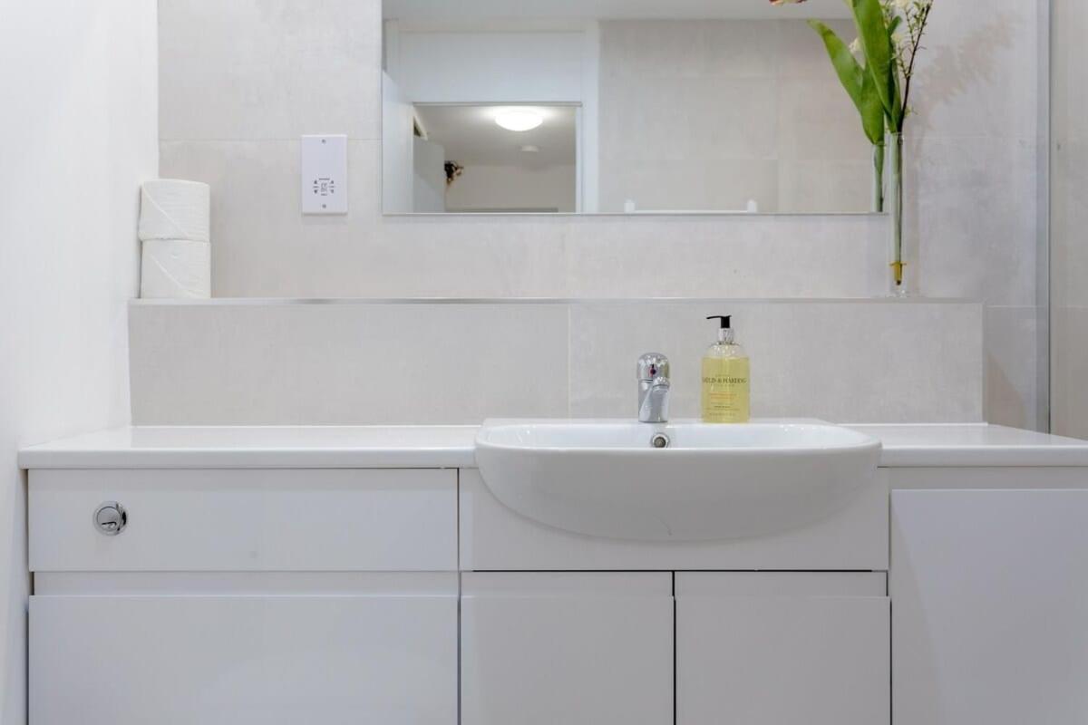 Kensington Gardens 2 Bedroom Flat With A Balcony Сasa de vacaciones