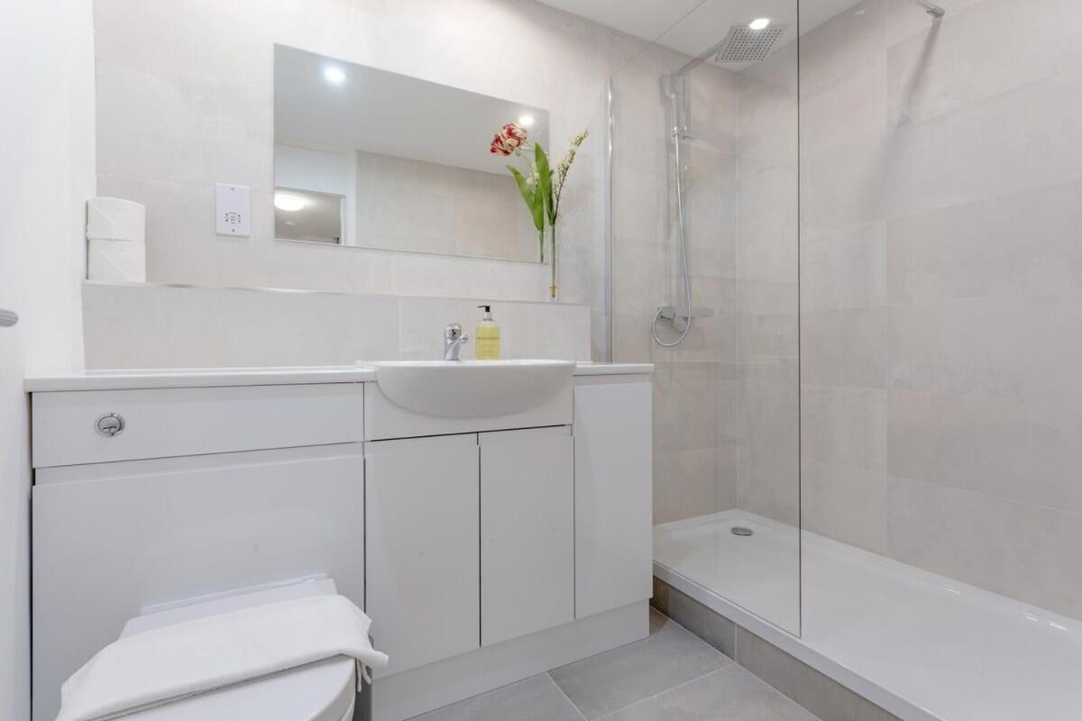 Сasa de vacaciones Kensington Gardens 2 Bedroom Flat With A Balcony *