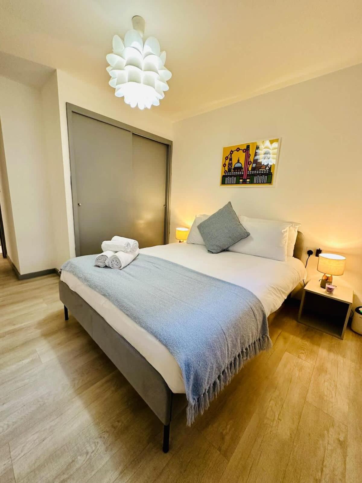Сasa de vacaciones Kensington Gardens 2 Bedroom Flat With A Balcony Londres