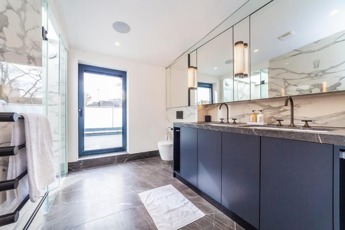 Luxury 3 Bdr House With Garden Next To Battersea Park London