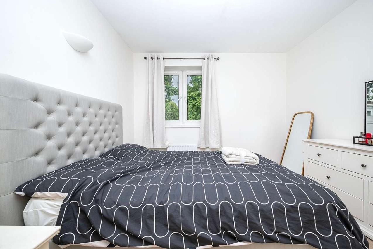 Amazing Flat In The Heart Of Vauxhall Apartment London