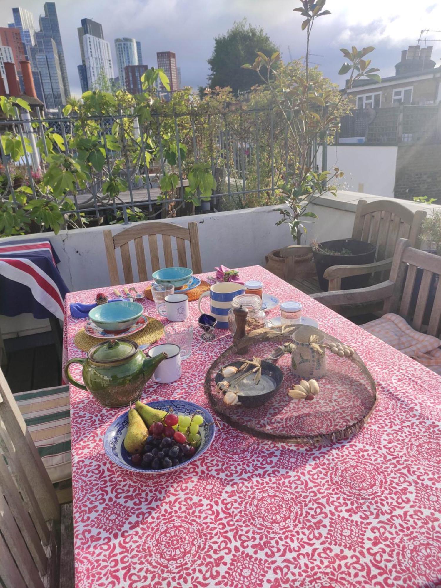 Bed & Breakfast Ensuite Roof Terrace Nr Nine Elms Londen