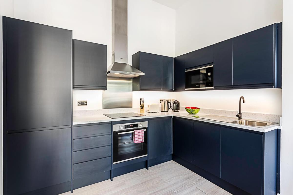 Elegant 3 Bed In Earl's Court Apartamento