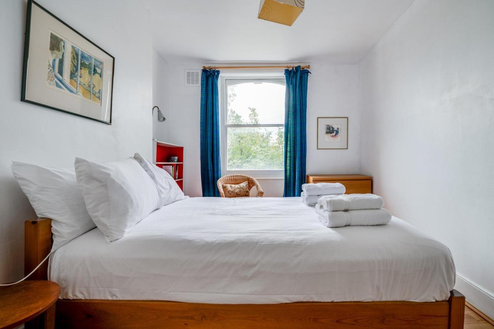 Holiday home Bright Two Bedroom Near Vibrant Camden Town London