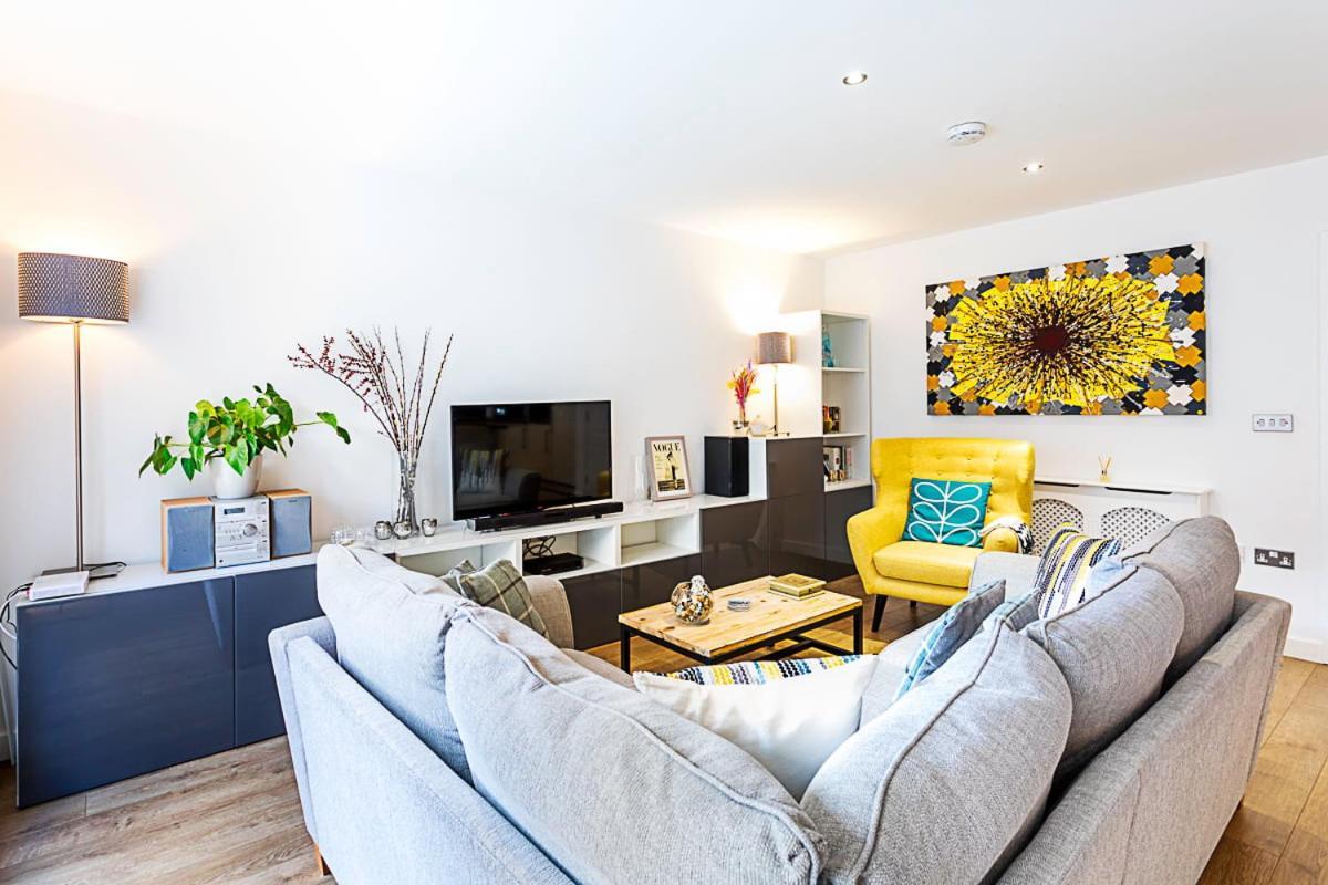 Beautiful Open Plan Garden Flat