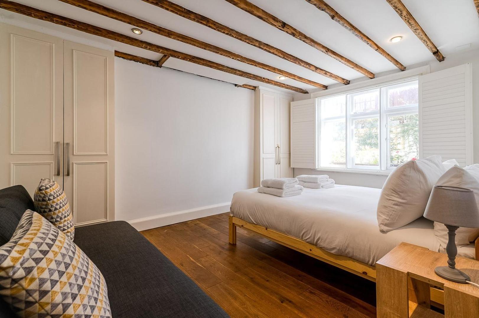 Appartement Historic 18th Century Terrace House Londen