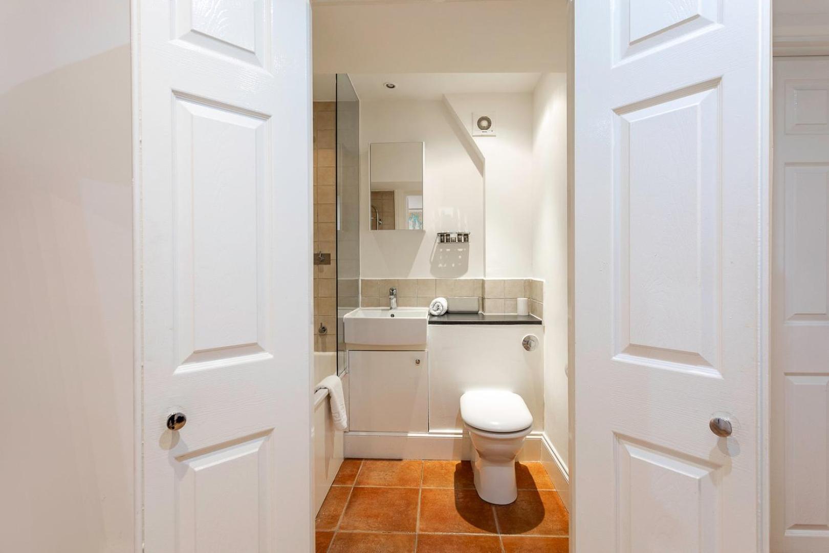 Quaint Fulham Retreat Cozy 1-bedroom Pied-a-terre