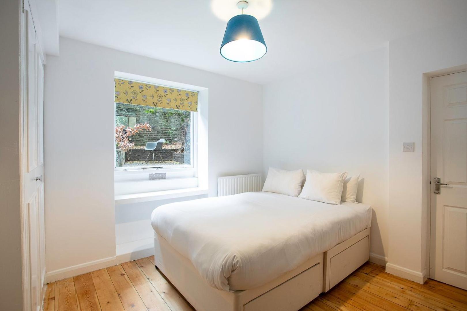Quaint Fulham Retreat Cozy 1-bedroom Pied-a-terre London