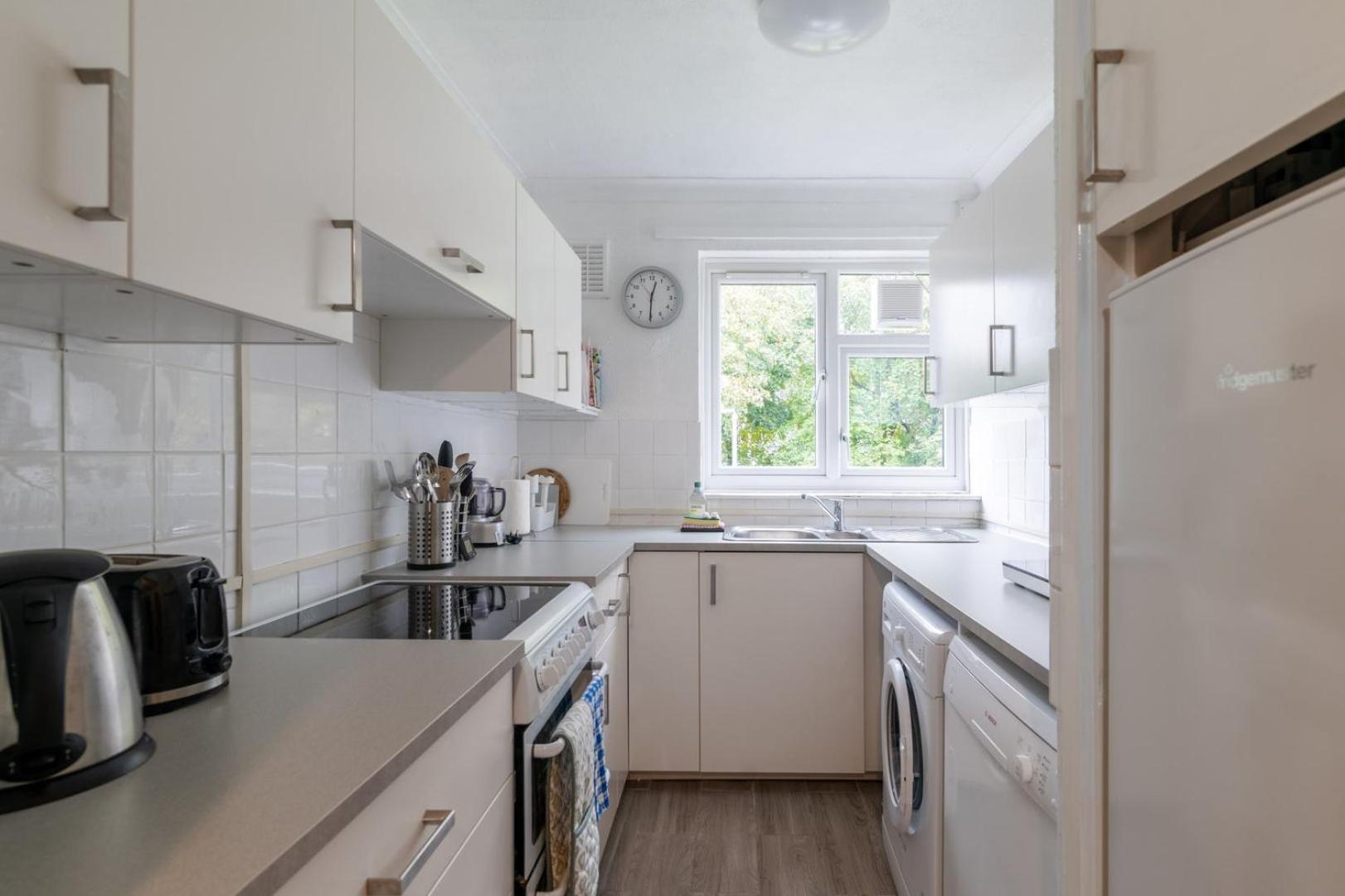 Apartamento Charming One Bed Abode In East Putney Londres