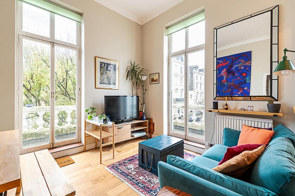 Beautiful Two Bedroom Abode Near Victoria Apartamento Londres