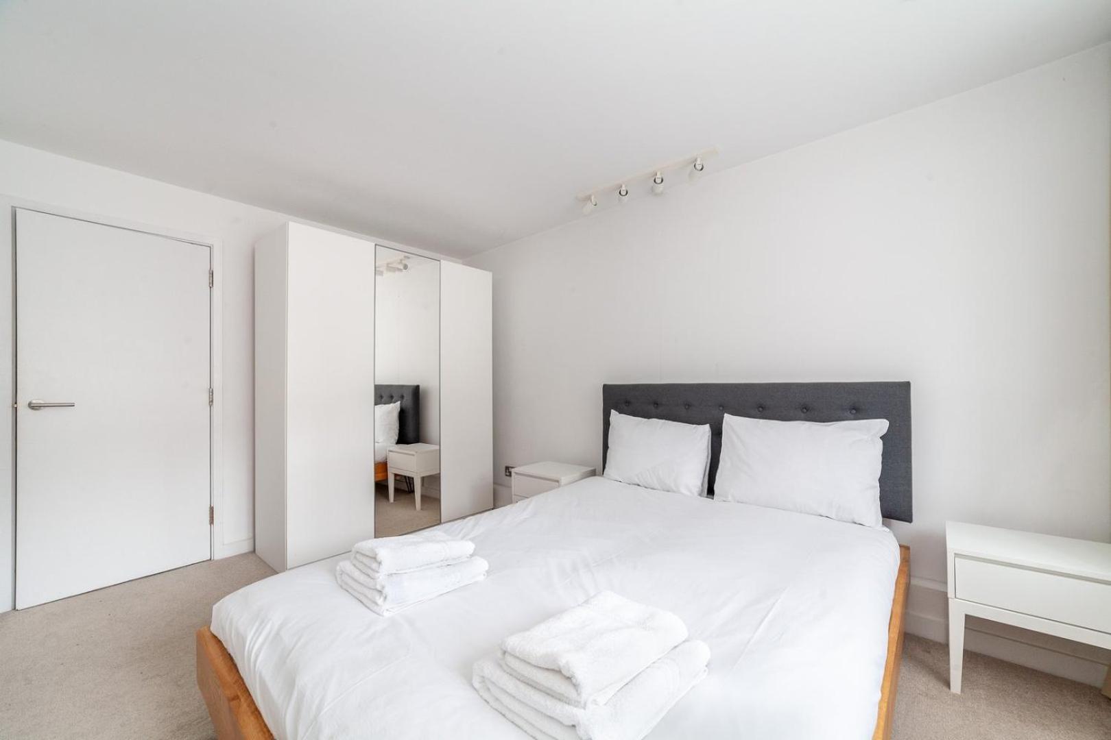 Apartment Relay Two Bedroom Belgravia Charm London