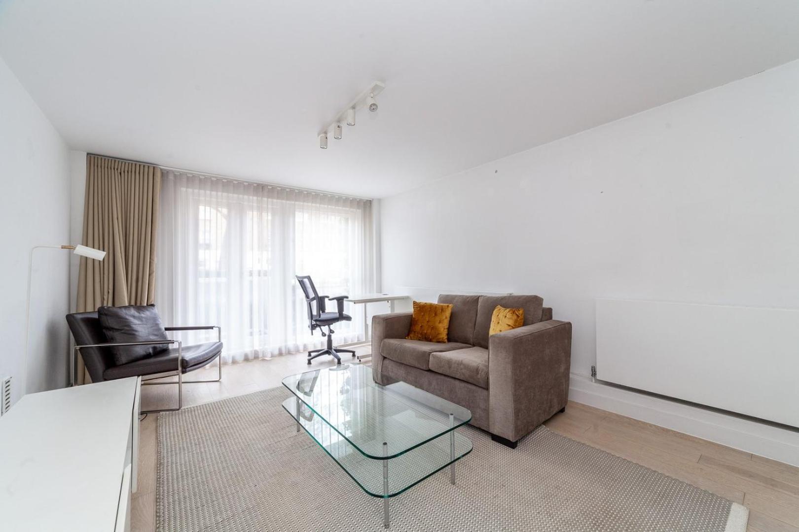Relay Two Bedroom Belgravia Charm London
