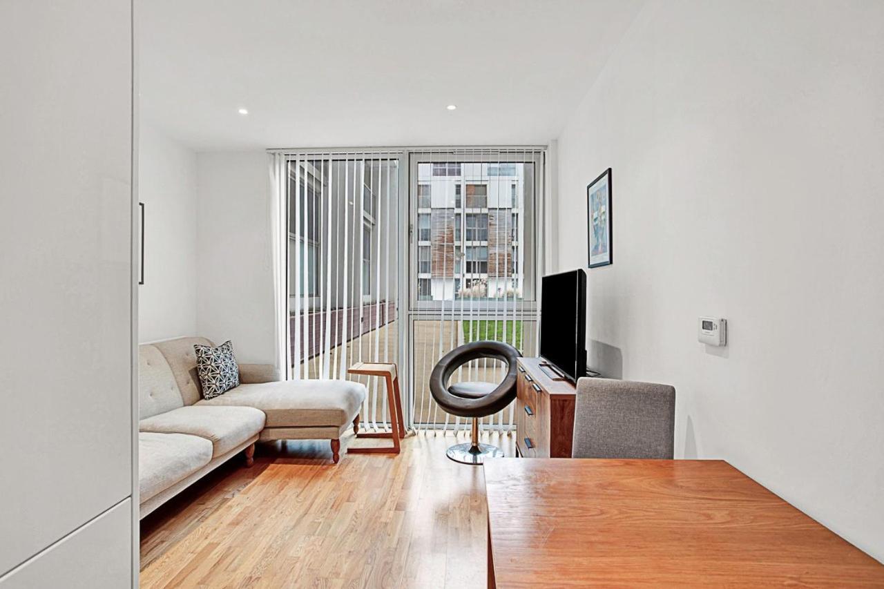 Urban Retreat Stylish 1-bed Bliss Apartment *